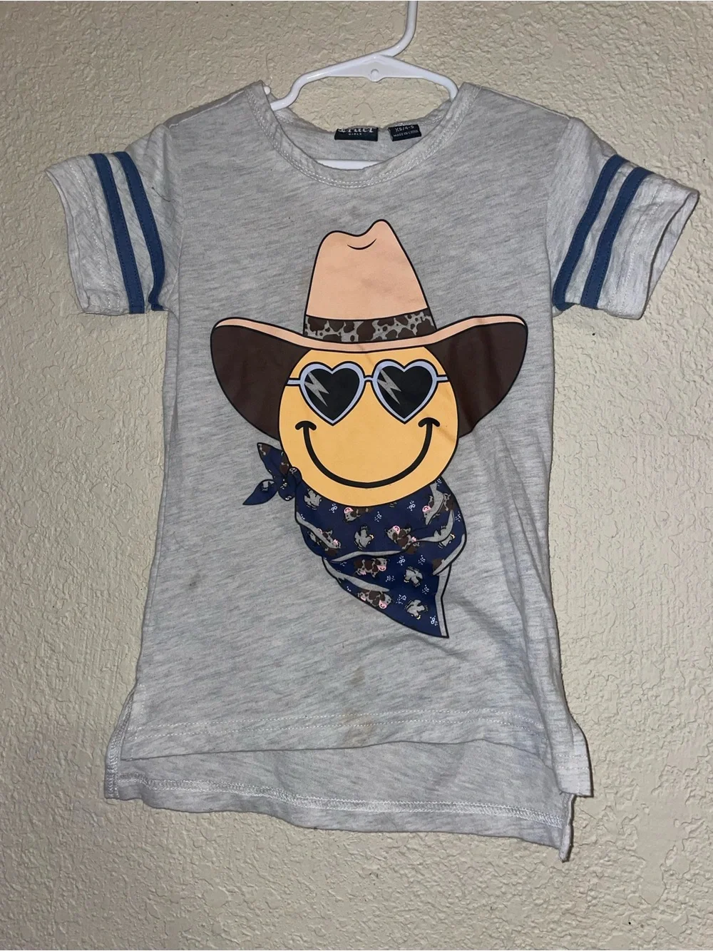 Cruel Girl Gray Tee with Smiley Cowboy Graphic and Blue Accents